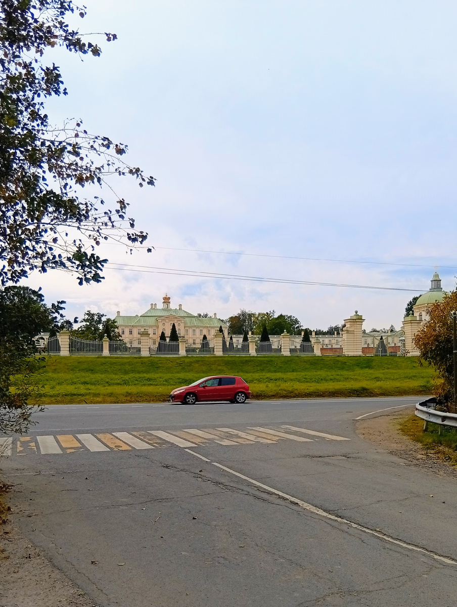 Дворцово-парковый комплекс Ораниенбаум. Фото из личного архива автора.