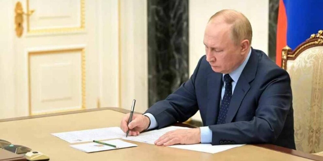 Путин присвоил звание Героя труда пятерым гражданам России