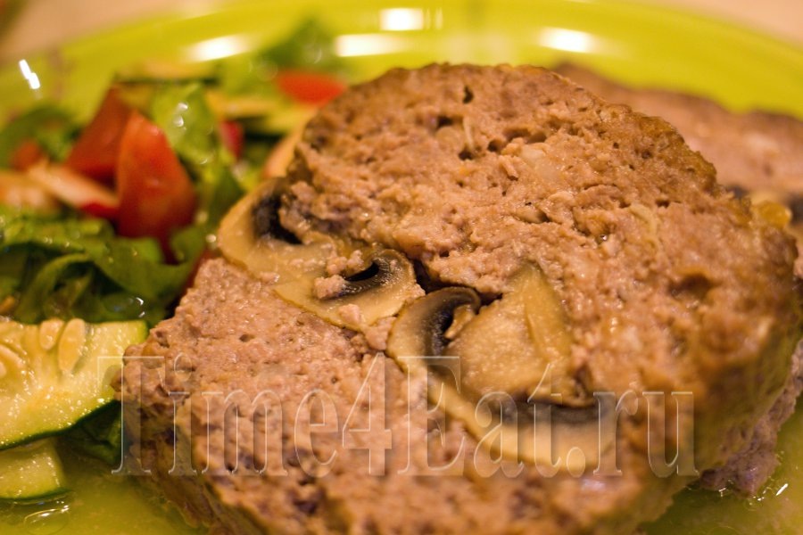 Мясной батон с грибами
