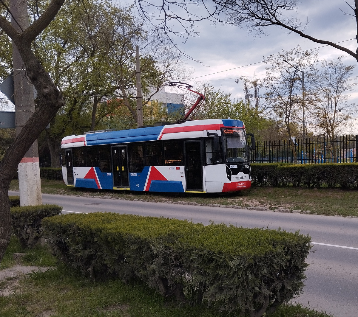Трамвай маршрута №1.