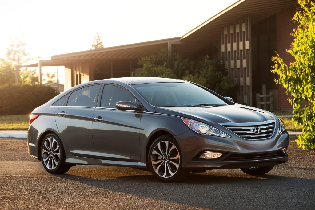 Hyundai Sonata 6 поколение