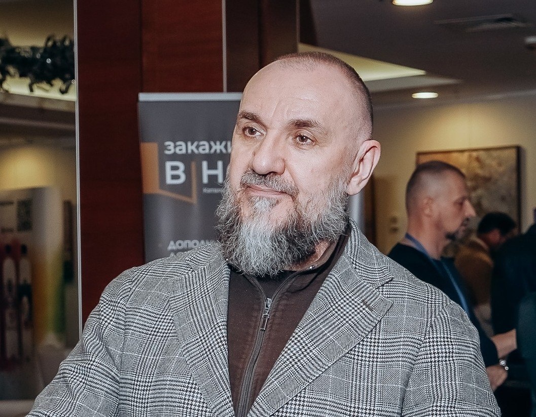 Дмитрий Шаповалов