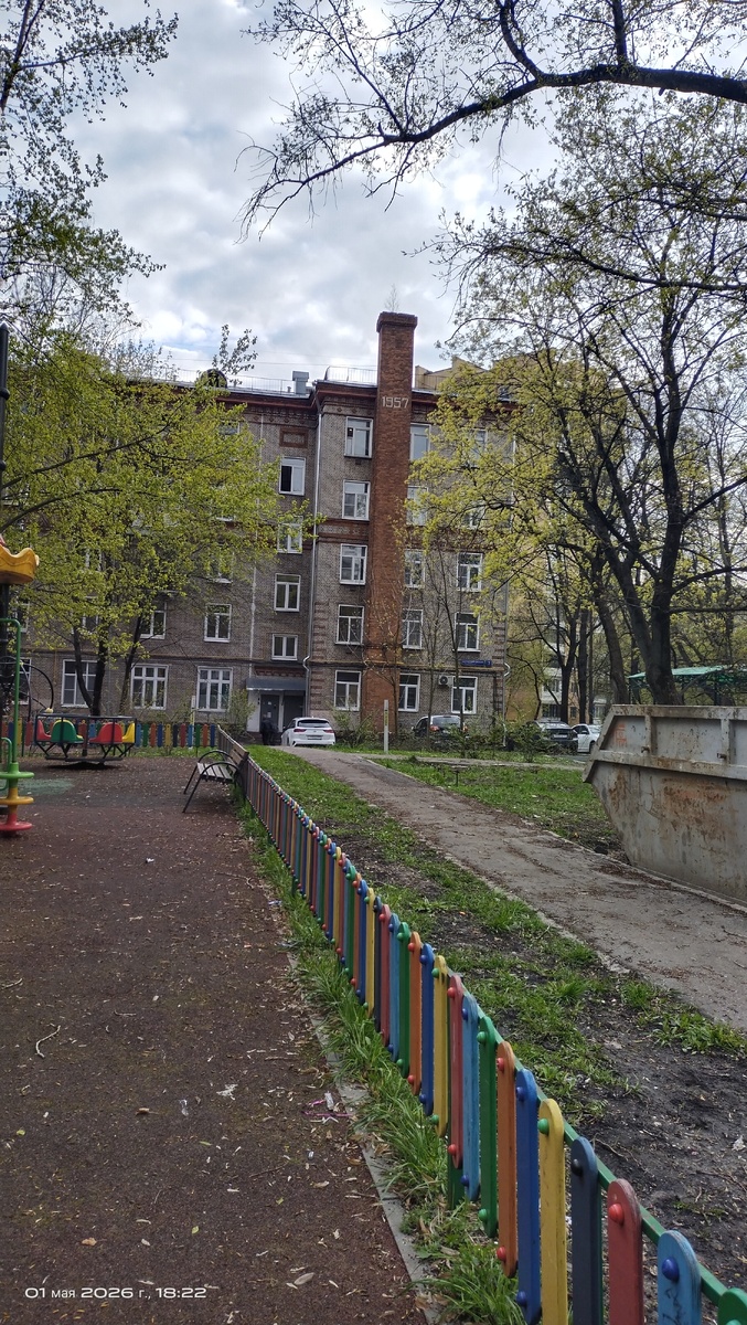 1. Сохранившаяся труба дома Солнечногорский проезд 