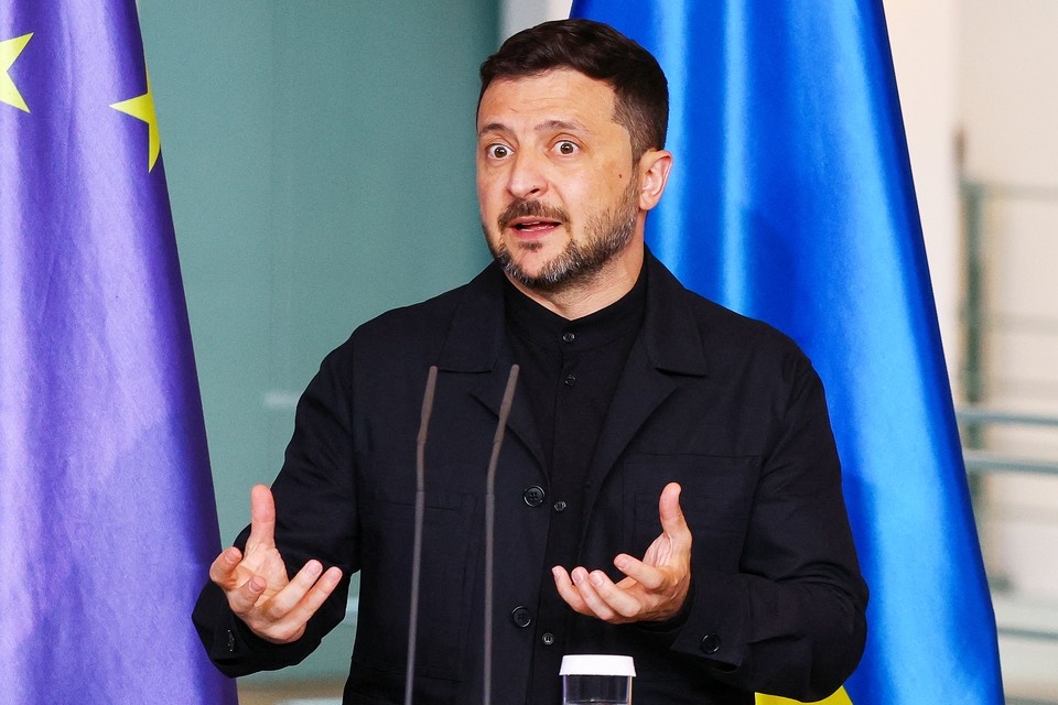    Между Зеленским и руководством ЕС обостряются отношения REUTERS