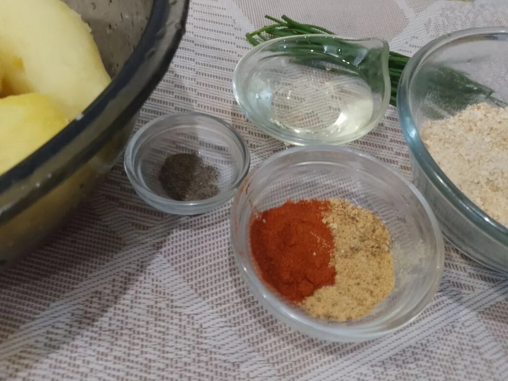 Ингредиенты для приготовления запеченного картофеля