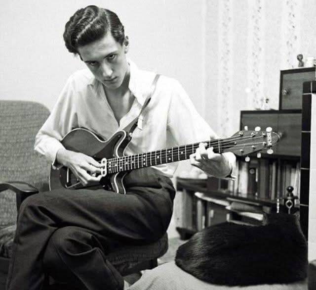 1963