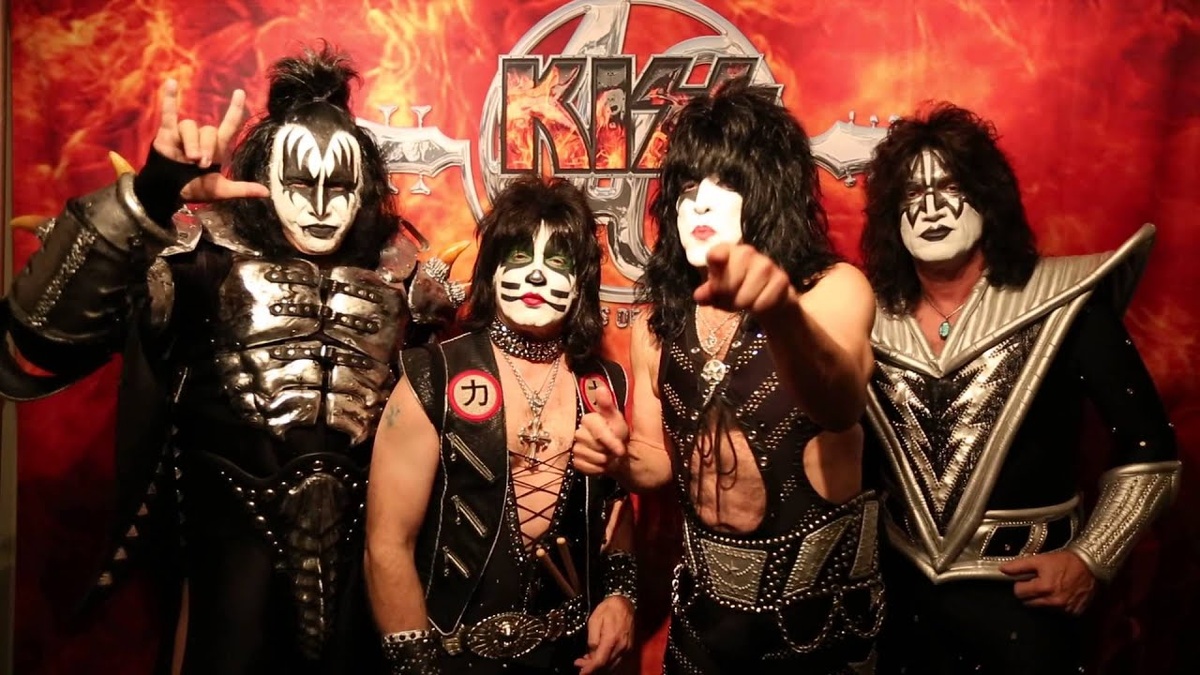 Kiss 