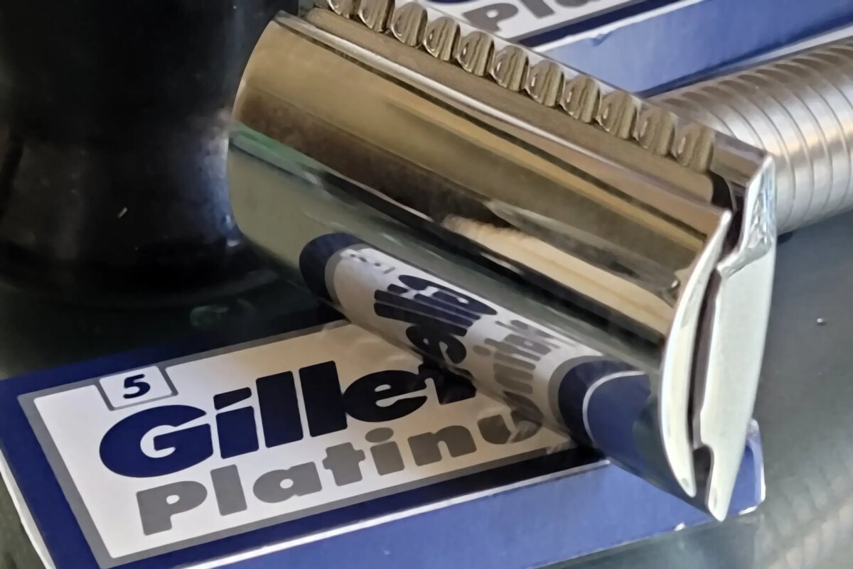   Лезвия Gillette Platinum и станок Muhle R89