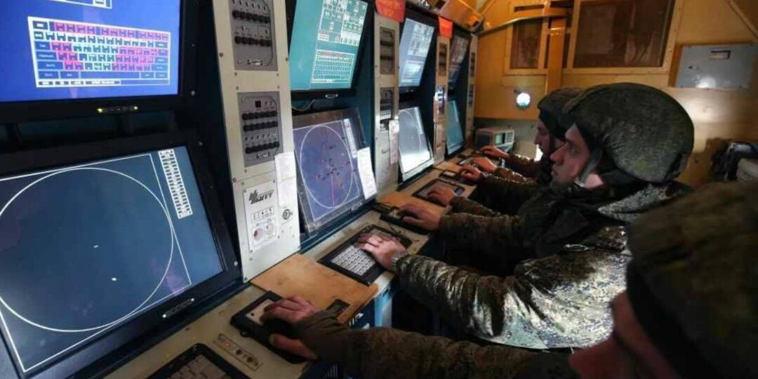 Российские военные за сутки уничтожили 505 украинских дронов и пять авиабомб