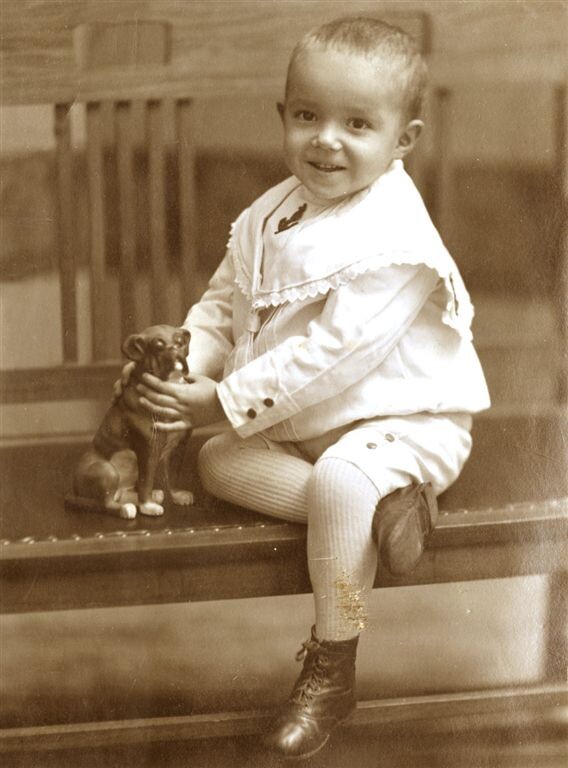 Коля Жуков. Воткинск. 1909 год