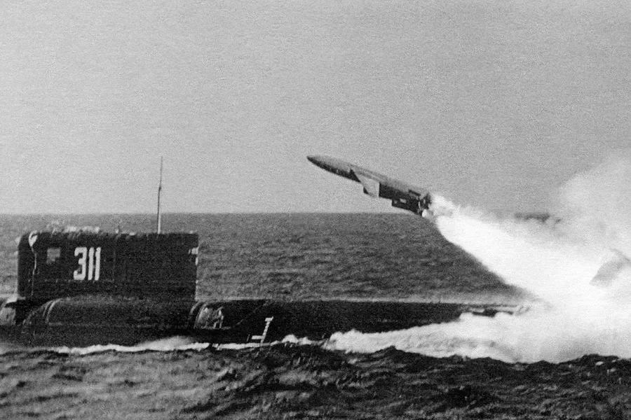 Старт П-6 с подводной лодки проекта 675