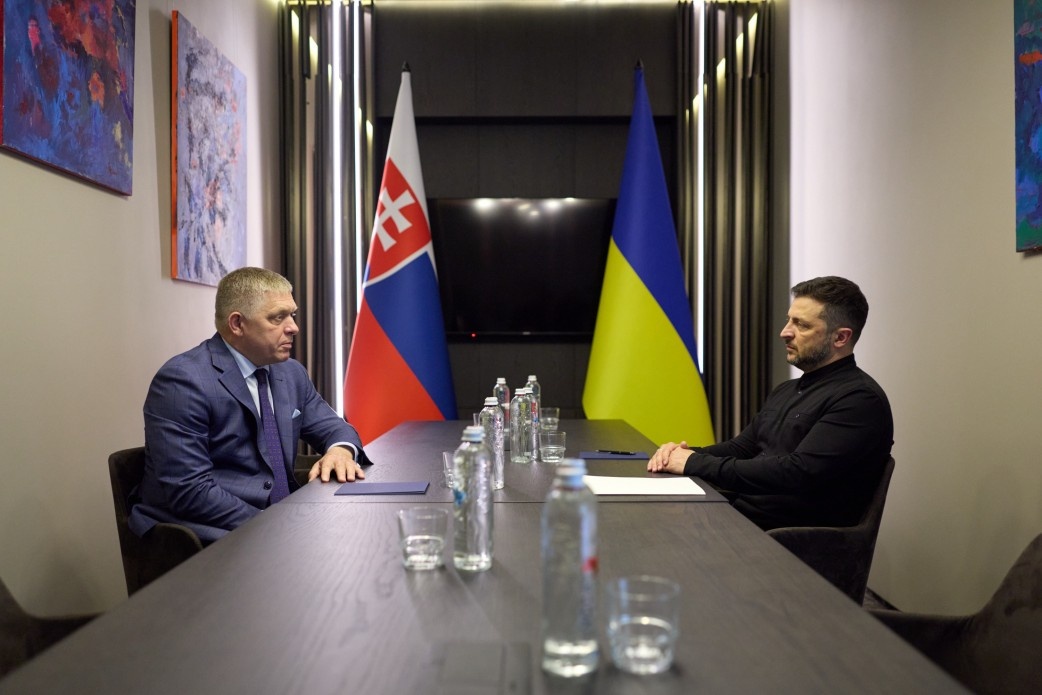   Роберт Фицо и Владимир Зеленский, фото: сайт президента Украины