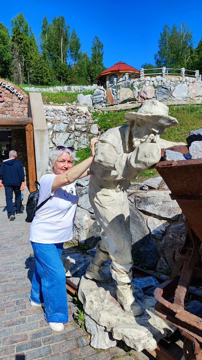 Выключить Спасателя - Блогер в 60+ | Евгения Бровкина