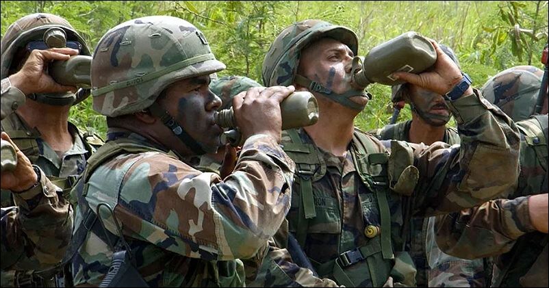 Что пьют американские военные, когда хотят пить