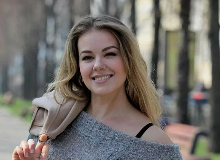 https://i.pinimg.com/736x/15/0d/b9/150db9ed51439d743f2286411f03966a.jpg