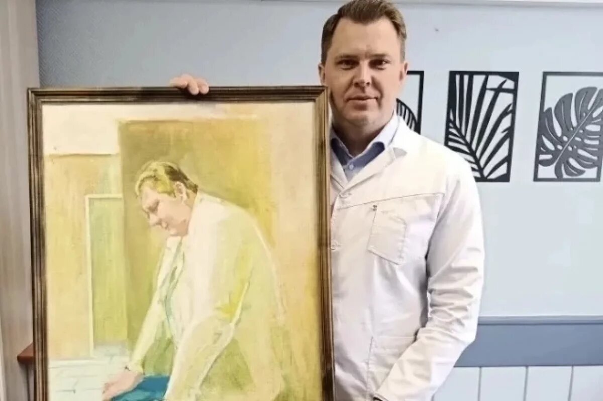    Руководство омской больницы ищет художника, чтобы поблагодарить