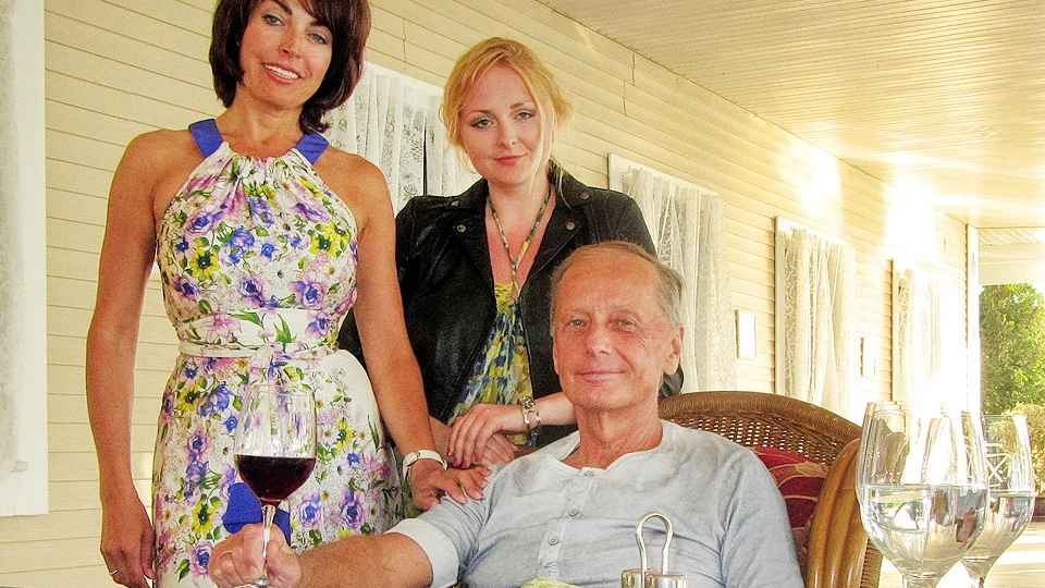 «Да, родила! Назло вражде!»: почему дочь Задорнова уехала от славы на Мальту и не любит ГИТИС