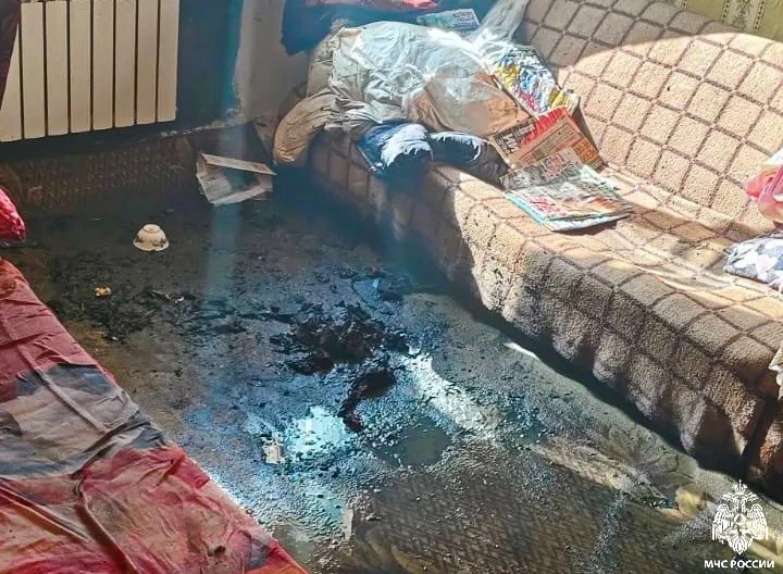 Пожилую смолянку госпитализировали после пожара в квартире