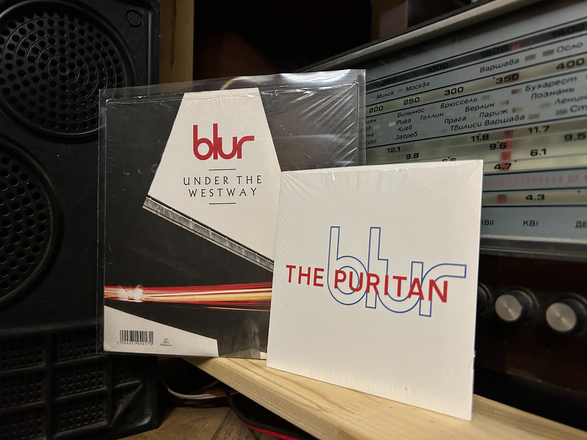 Варианты издания сингла «Under The Westway» / «The Puritan» 2012 года британской группы Blur.