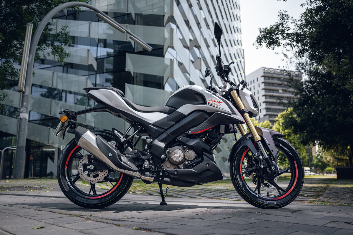 QJMOTOR SRK 125 S