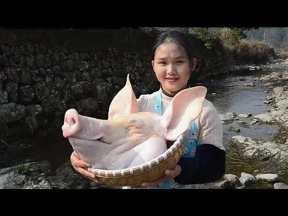 Китайцы съедают все части свиньи 