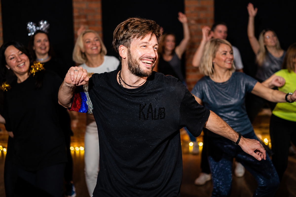 Алексей Корнеев - международный инструктор Zumba® и основатель KA LAB в Москве.