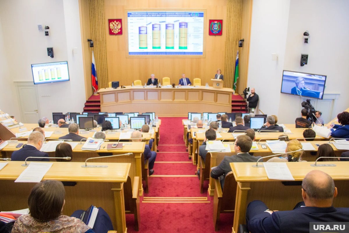    Вице-спикеры думы ХМАО намерены продолжить политическую карьеру