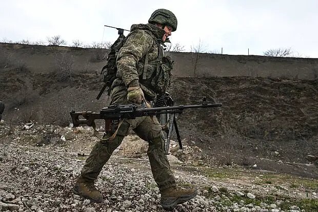    Источник: lenta.ru/ Денис