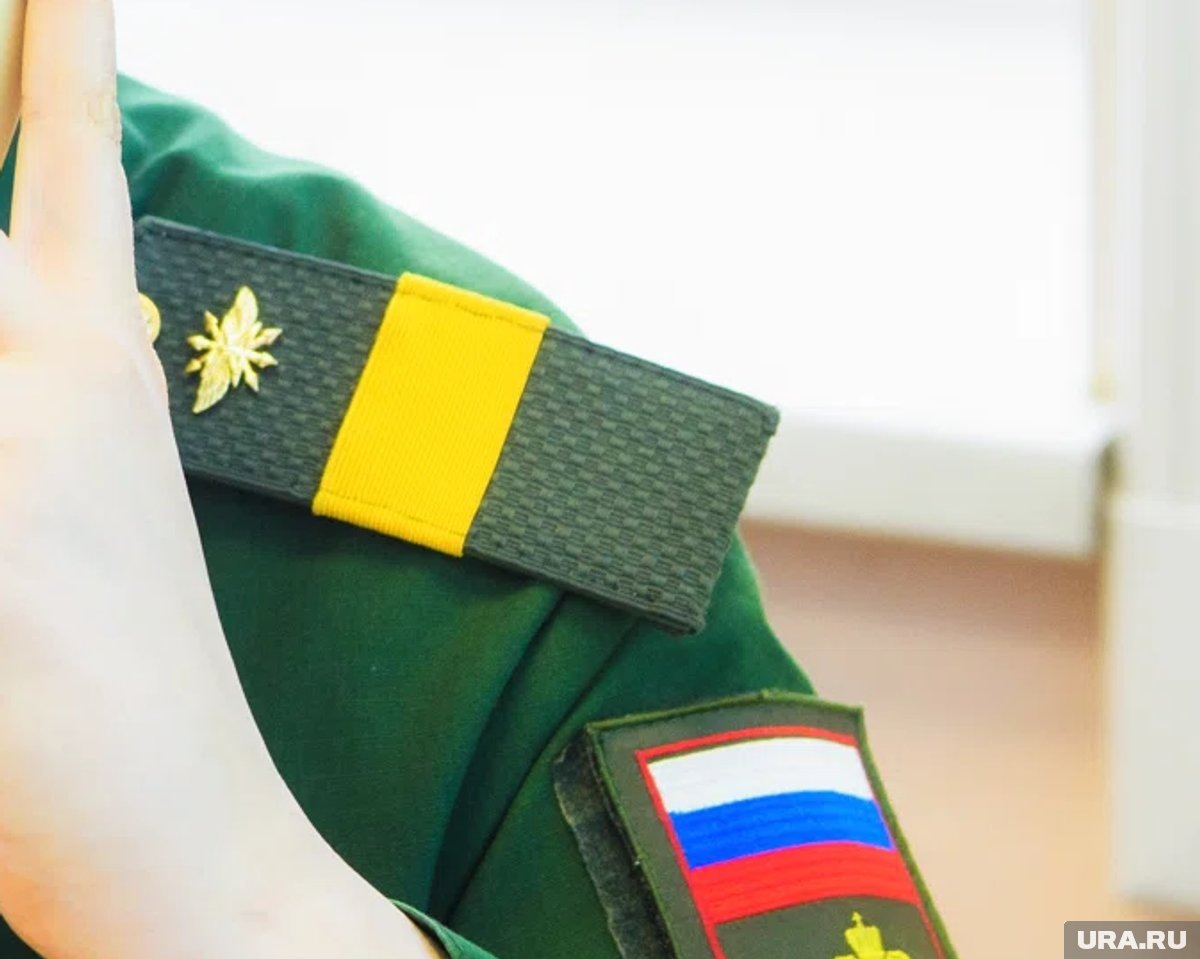     Старший сержант лишился свободы и погон