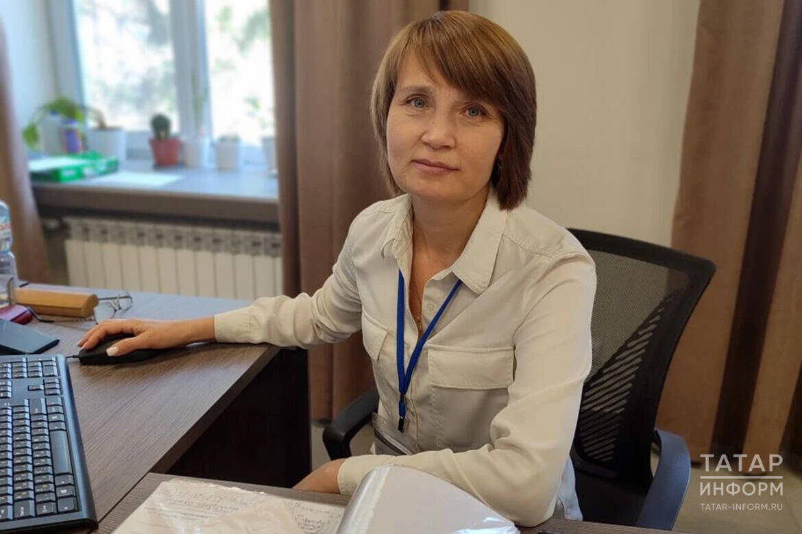 Тяжелая утрата практически разрушила жизнь Ирины Нагуськиной, но женщина смогла найти в себе силы и теперь на своем примере помогает другим семьям участников СВОФото: © Елена Фенина / «Татар-информ»