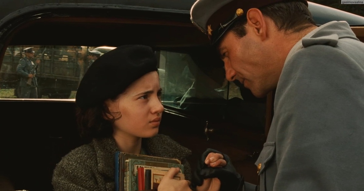 "Лабиринт Фавна"(2006)