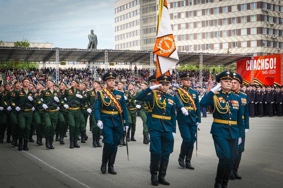    В Оренбурге уже готовятся к празднованию Дня Победы. Яна Вежлева