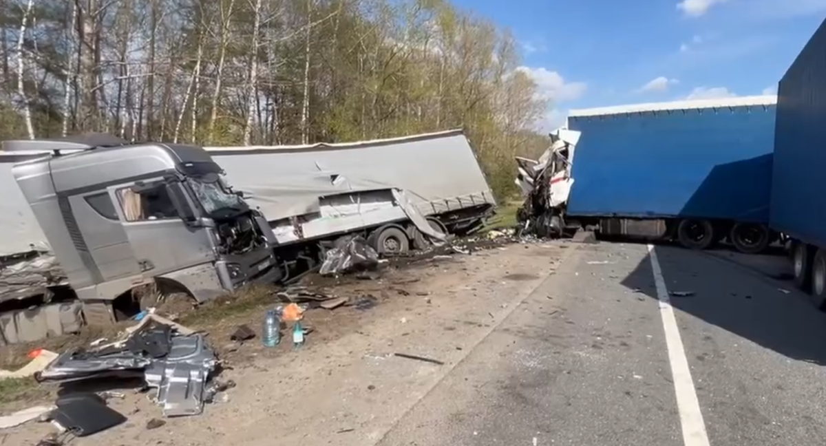   Водитель большегруза \