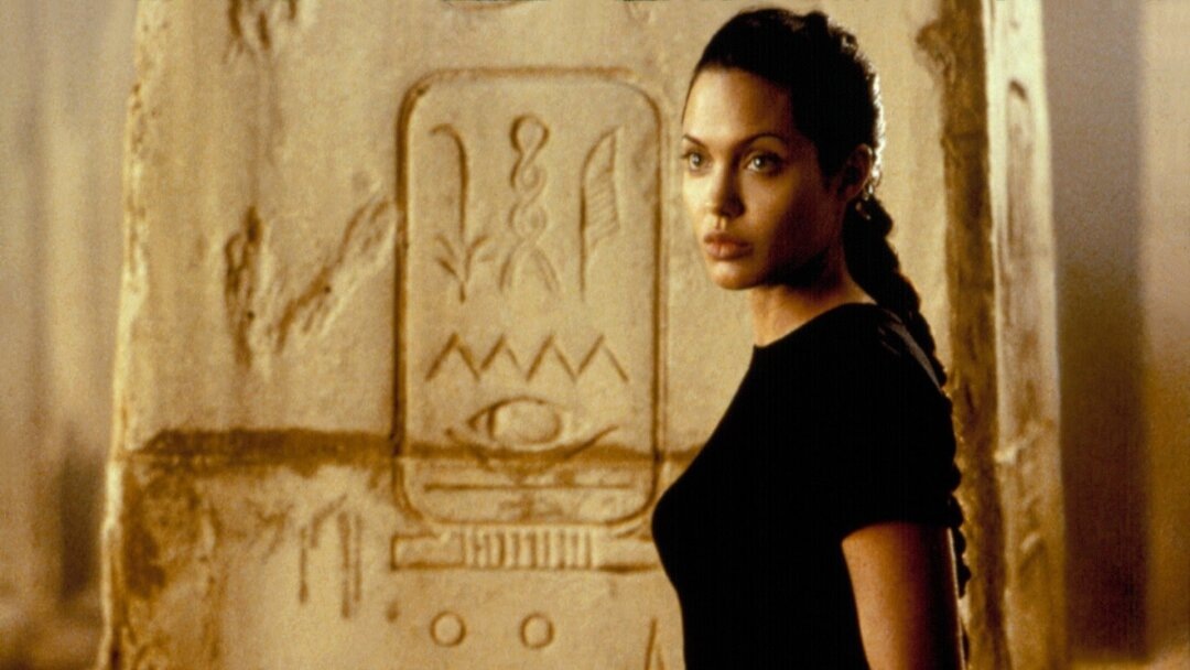    Кадр из фильма «Лара Крофт: Расхитительница гробниц» Фото: Paramount Pictures, Mutual Film Company, British Broadcasting Corporation (BBC), 2001