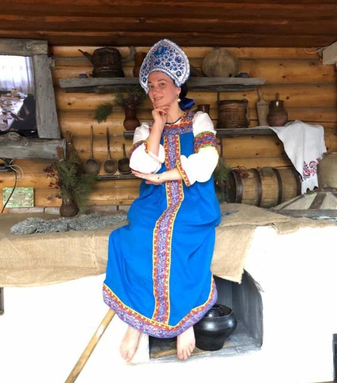 Светлана Домостроевна