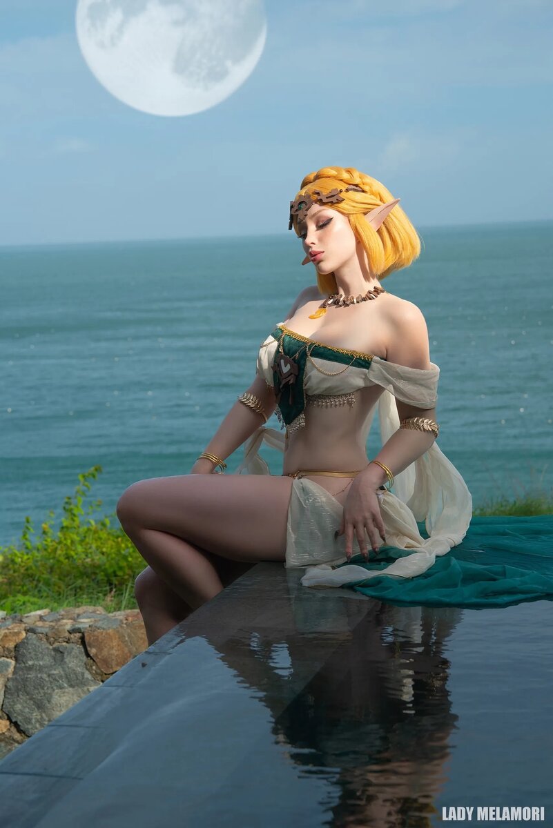 Косплей на Зельду из серии игр The Legend of Zelda. Косплеер: Lady Melamori. Источник: «ВКонтакте».    📷