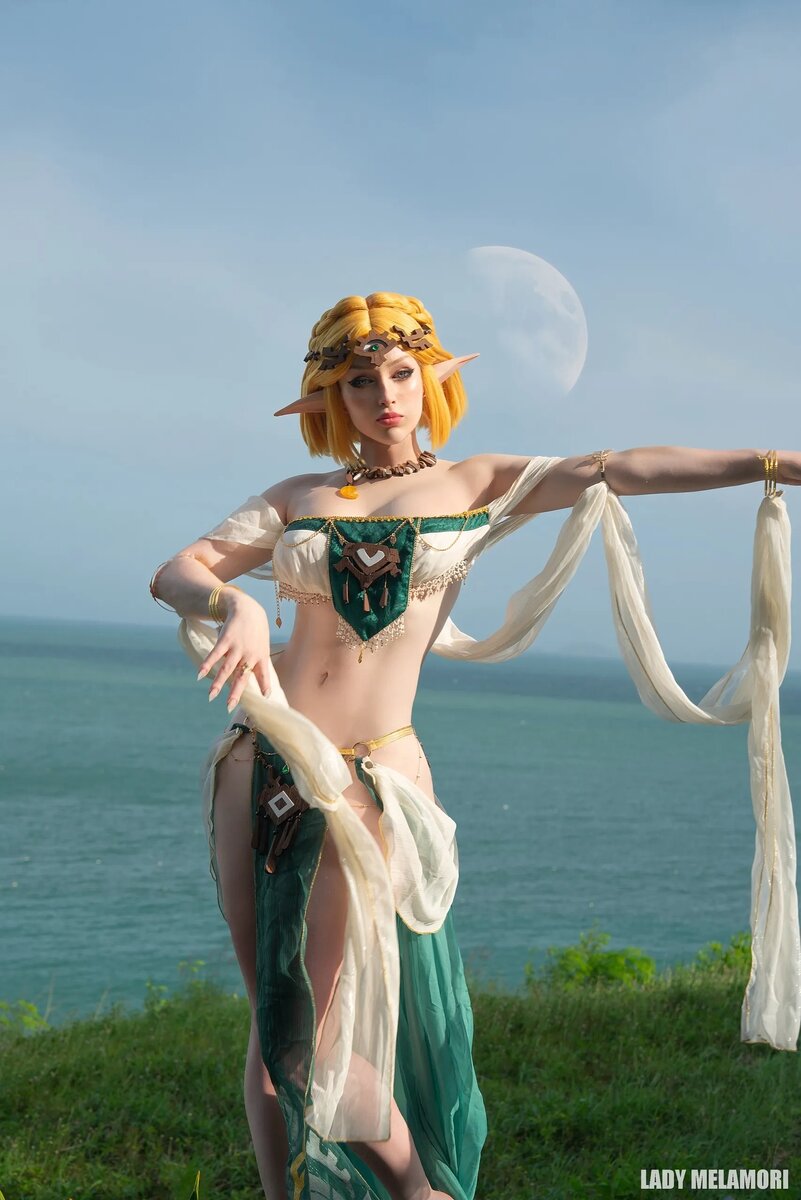Косплей на Зельду из серии игр The Legend of Zelda. Косплеер: Lady Melamori. Источник: «ВКонтакте».    📷