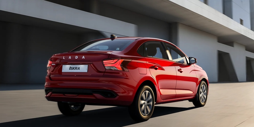Lada Iskra против Lada Granta и Vesta: реальные цифры затрат на техническое обслуживание — какой автомобиль выгоднее в российских реалиях