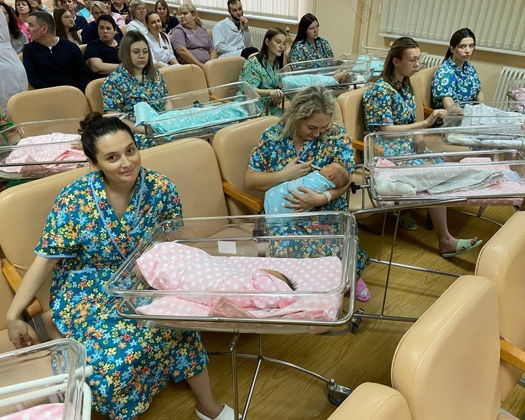     В Курской области рассказали о мерах поддержки после рождения ребенка