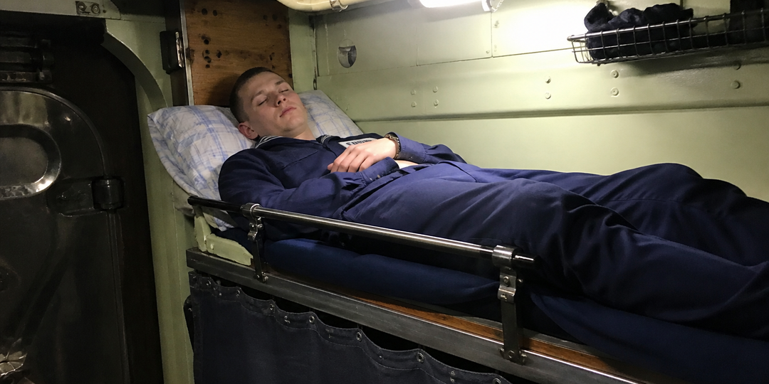 Как живет экипаж подводной лодки в долгом походе