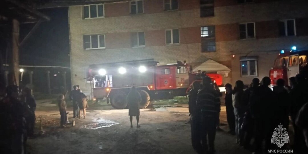 В Судогде пожарные спасли 10 человек и эвакуировали 31 на Коммунистической улице