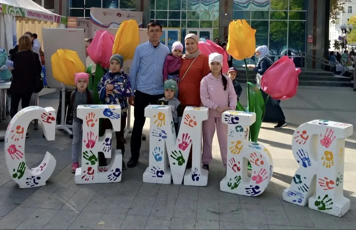 ФОТО ИЗ АРХИВА СЕМЬИ КАЗНАБАЕВЫХ