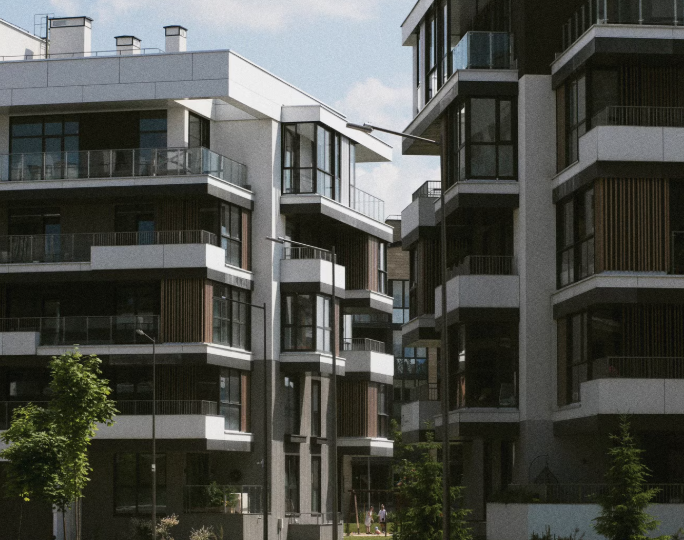 Купить квартиру выгодно: старты продаж в новостройках Москвы и Московской области в апреле