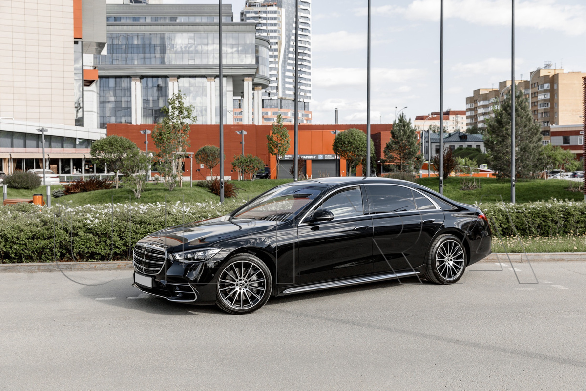Mercedes-Benz S- lclass: Безупречный стандарт бизнес-логистики