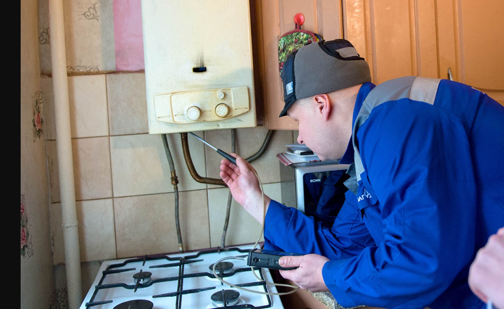 Проверка газа и газового оборудования в квартире и доме: какие нюансы обязан знать каждый владелец