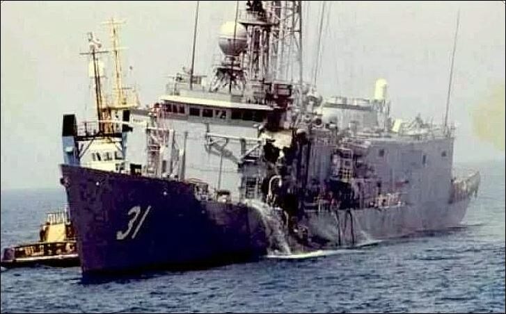 О поражениях военных кораблей крылатыми ракетами. В основном из-за бедлама на мостиках и боевых постах