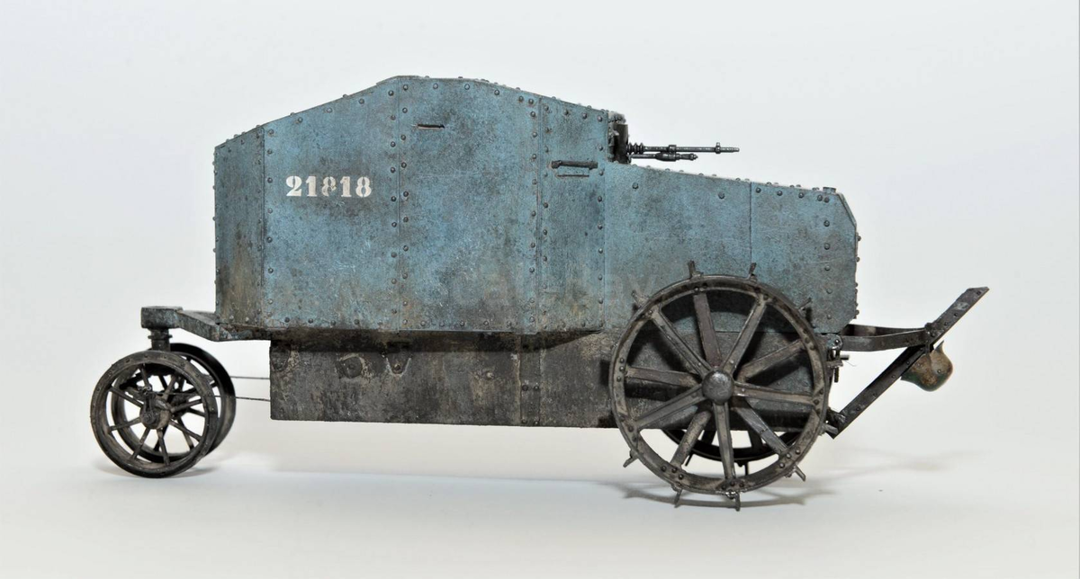 Бронетрактор Filtz STG Mod. 1915 собственной персоной. Фотография в свободном доступе.