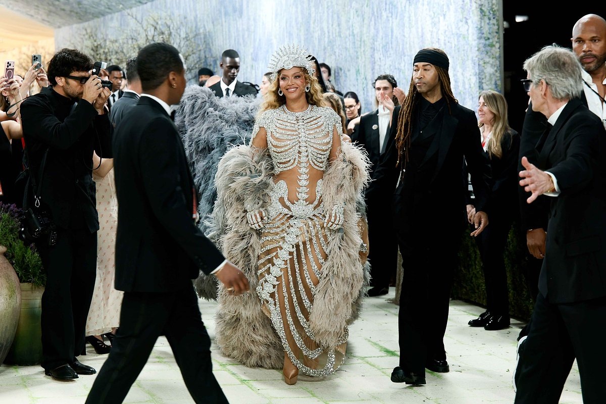 Фото:  DIMITRIOS KAMBOURIS/ Getty Images for The Met Museum / Vogue