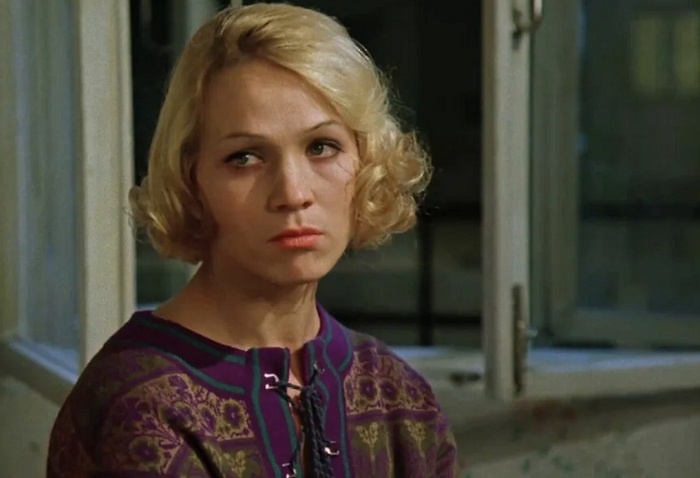 Нина Русланова в фильме "Афоня"