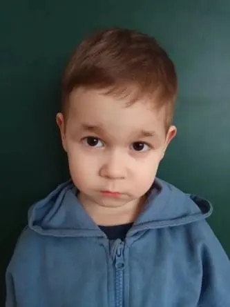 ЯРОСЛАВУ НЕОБХОДИМЫ РОДИТЕЛИ!!!
